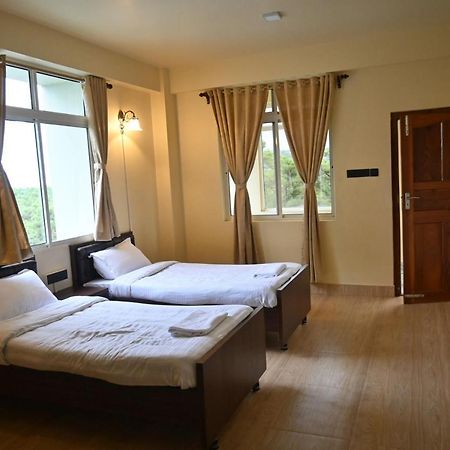 שילונג Treetops Residency מראה חיצוני תמונה
